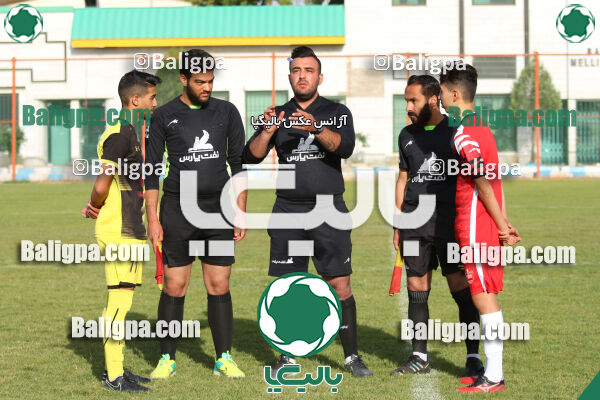 ۳ - ۲ پرسپولیس