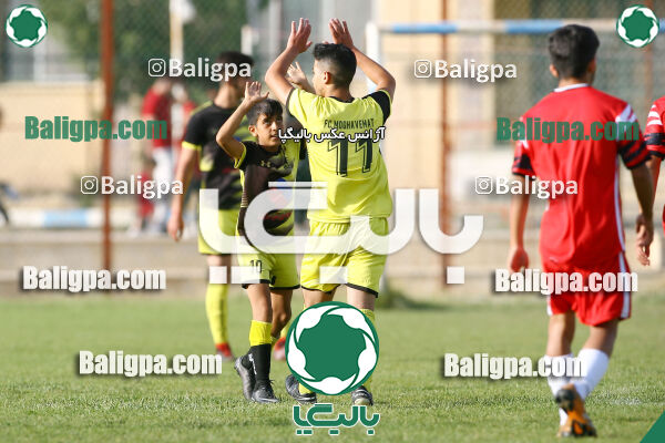 ۳ - ۲ پرسپولیس