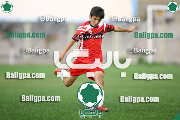 ۱ - ۲ پرسپولیس