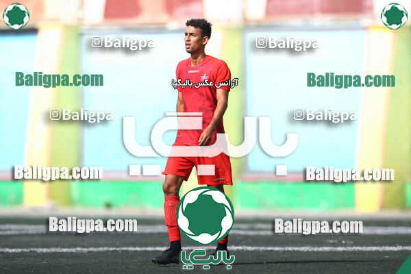 مقاومت 2–2 پرسپولیس