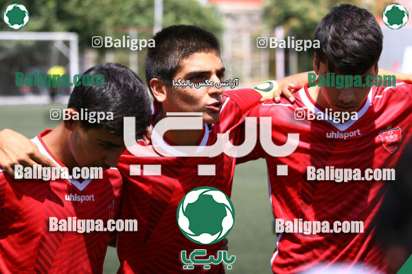 پرسپولیس 1–1 مهر یاران حافظ