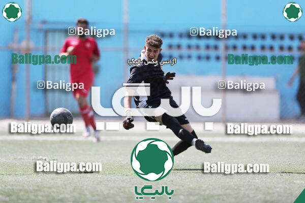 مقاومت 2–4 پرسپولیس