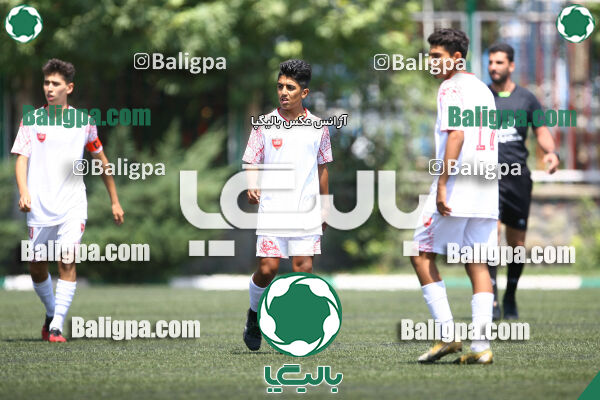پیروزان تکین ایرانیان 2–0 پرسپولیس