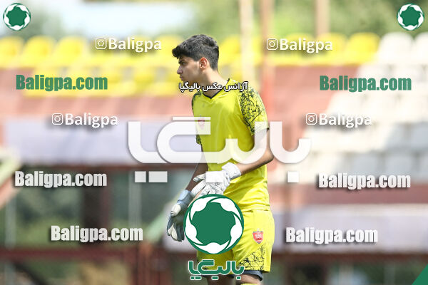 پیروزان تکین ایرانیان 2–0 پرسپولیس