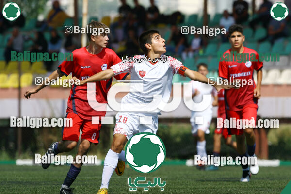 پیروزان تکین ایرانیان 2–0 پرسپولیس