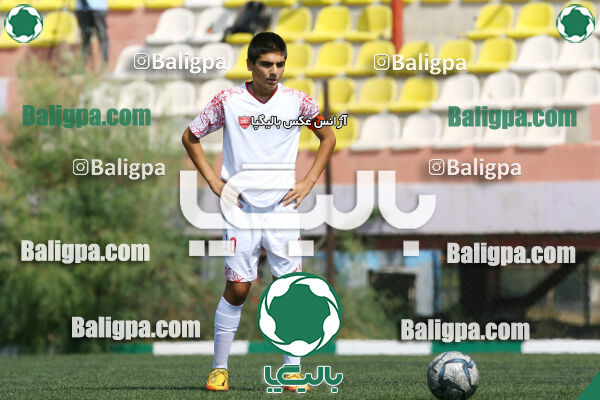 پیروزان تکین ایرانیان 2–0 پرسپولیس