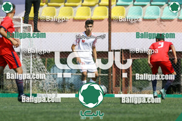 پیروزان تکین ایرانیان 2–0 پرسپولیس