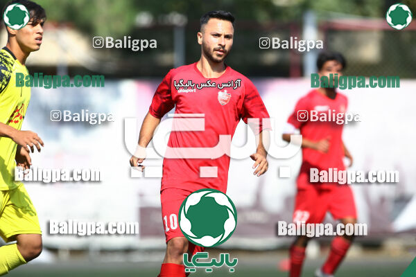 پرسپولیس 2–2 مقاومت