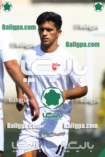 نارنجی پوشان کوهسار 2–0 پرسپولیس