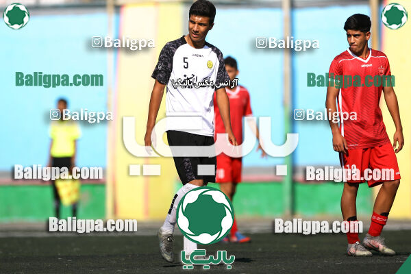 مقاومت 0–2 پرسپولیس