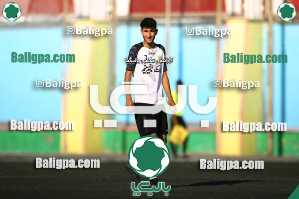مقاومت 0–2 پرسپولیس