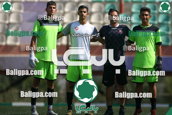 پیروزان تکین ایرانیان 0–2 پرسپولیس
