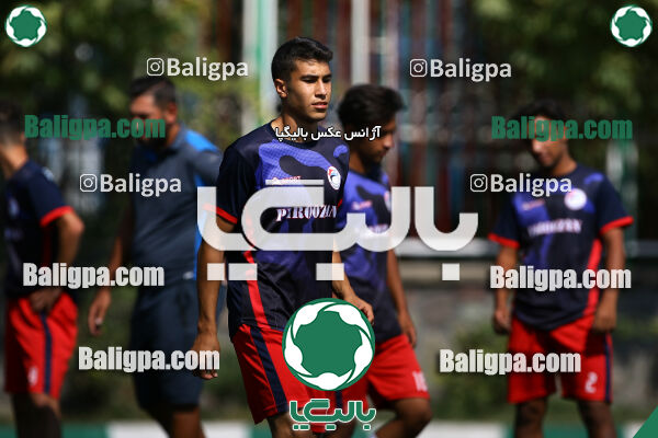 پیروزان تکین ایرانیان 0–2 پرسپولیس
