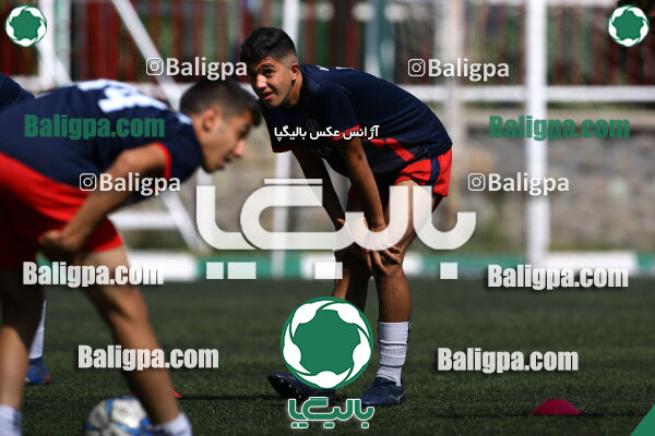 پیروزان تکین ایرانیان 0–2 پرسپولیس