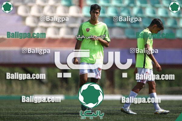 پیروزان تکین ایرانیان 0–2 پرسپولیس