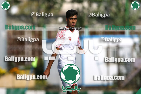 پیروزان تکین ایرانیان 0–2 پرسپولیس