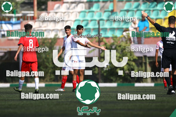 پیروزان تکین ایرانیان 0–2 پرسپولیس