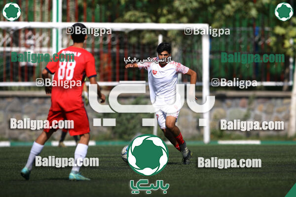 پیروزان تکین ایرانیان 0–2 پرسپولیس