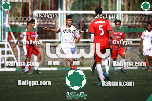 پیروزان تکین ایرانیان 0–2 پرسپولیس