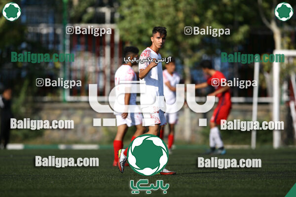 پیروزان تکین ایرانیان 0–2 پرسپولیس