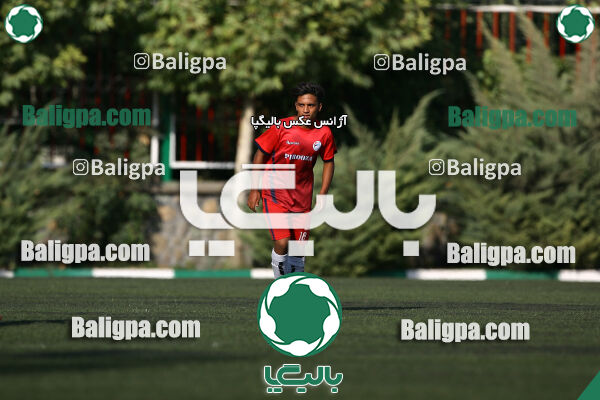 پیروزان تکین ایرانیان 0–2 پرسپولیس