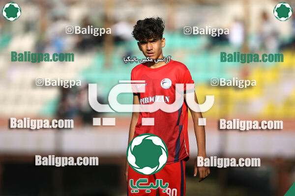 پیروزان تکین ایرانیان 0–2 پرسپولیس