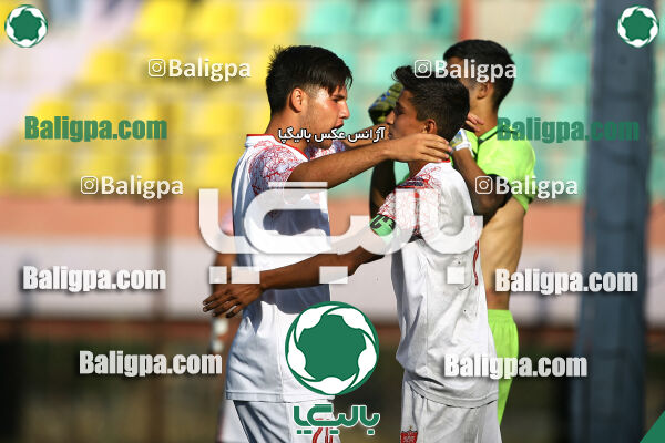 پیروزان تکین ایرانیان 0–2 پرسپولیس