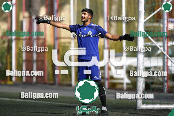 پرسپولیس 2–0 دنا صبا آیندگان