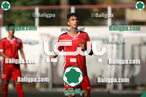 پرسپولیس 5–0 احسان ری