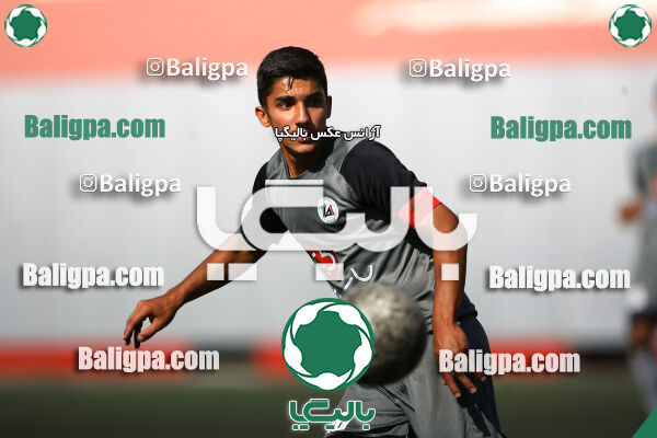 پرسپولیس 5–0 احسان ری