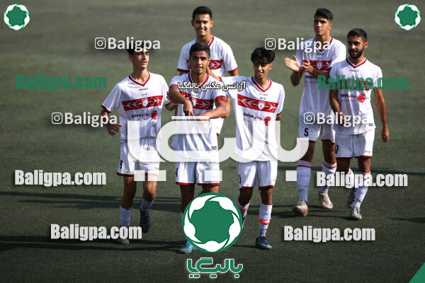 پرسپولیس 2–3 پارسیان جوان
