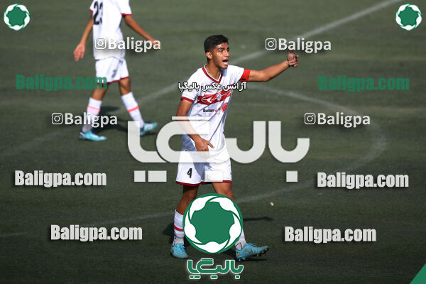 پرسپولیس 2–3 پارسیان جوان