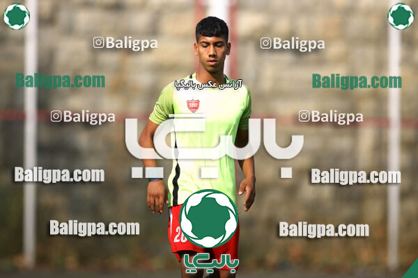 پرسپولیس 4–1 مهر یاران حافظ