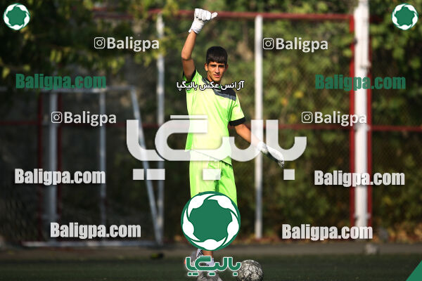 پرسپولیس 4–1 مهر یاران حافظ