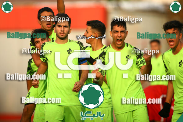 پرسپولیس 2–5 پیکان