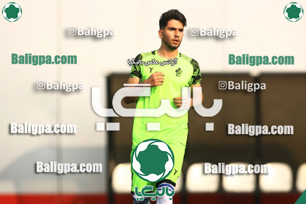 پرسپولیس 2–5 پیکان