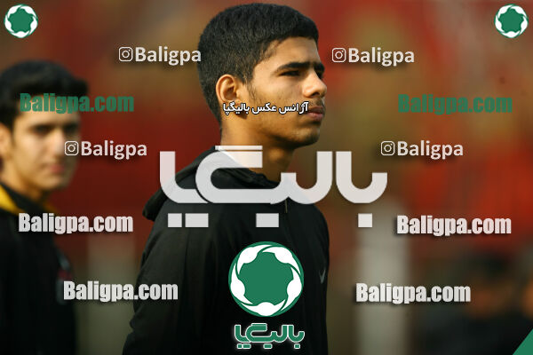 پرسپولیس 2–5 پیکان