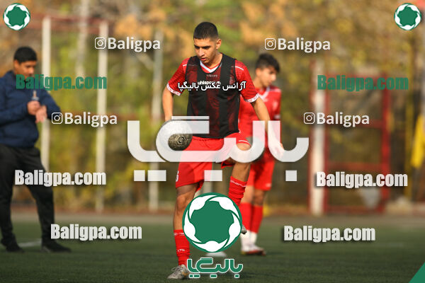 پرسپولیس 2–5 پیکان