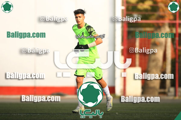 پرسپولیس 2–5 پیکان