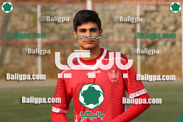 پرسپولیس 2–5 پیکان