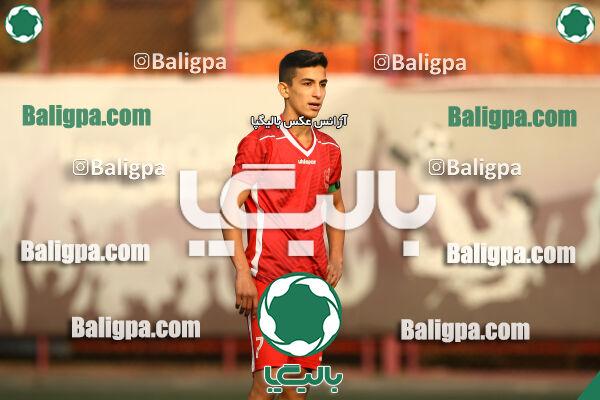 پرسپولیس 2–5 پیکان