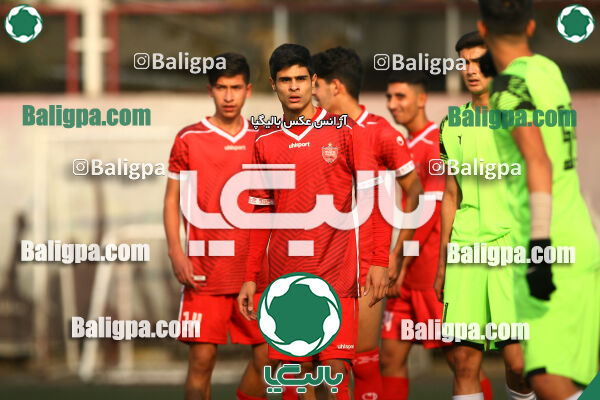 پرسپولیس 2–5 پیکان