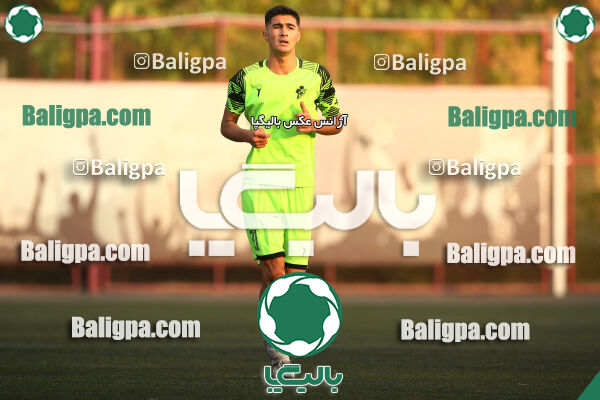 پرسپولیس 2–5 پیکان