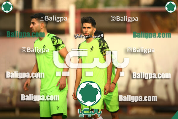 پرسپولیس 2–5 پیکان