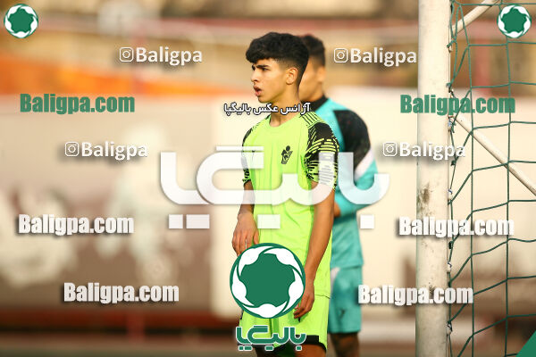 پرسپولیس 2–5 پیکان