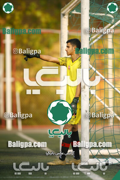 پرسپولیس 2–5 پیکان