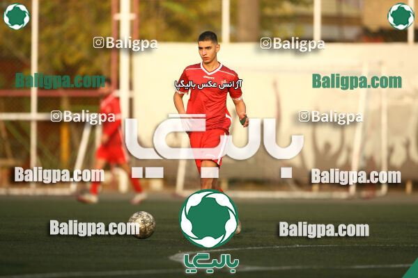 پرسپولیس 2–5 پیکان
