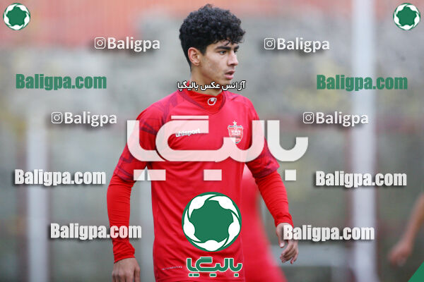 پرسپولیس 3–0 مقاومت