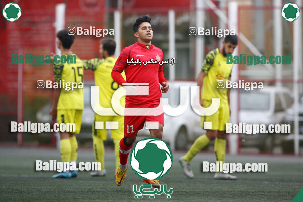 پرسپولیس 3–0 مقاومت