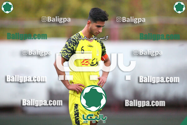 پرسپولیس 3–0 مقاومت